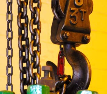 steel chain with hooks